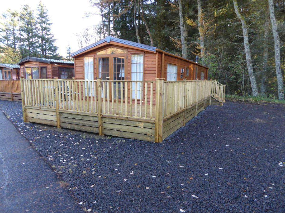 Lewis Lodge Perth Eksteriør billede