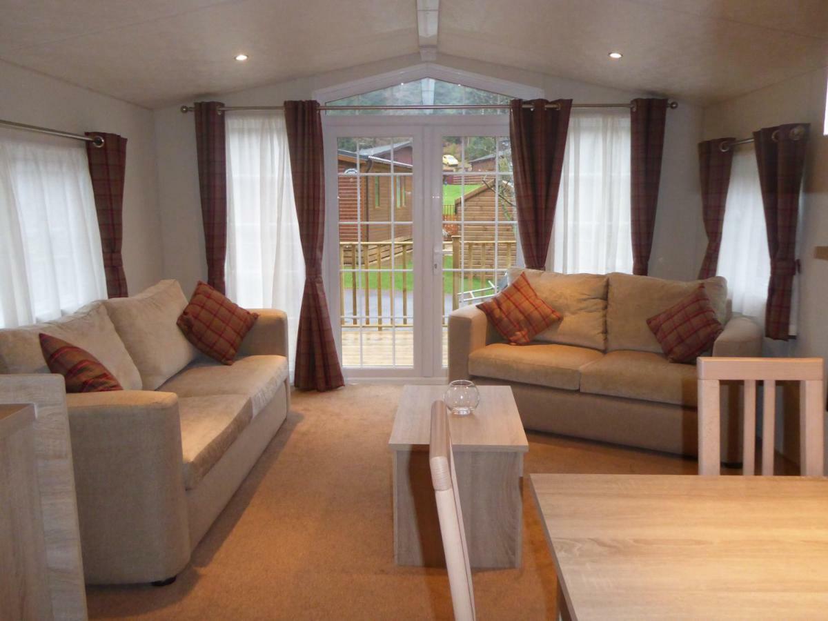 Lewis Lodge Perth Eksteriør billede